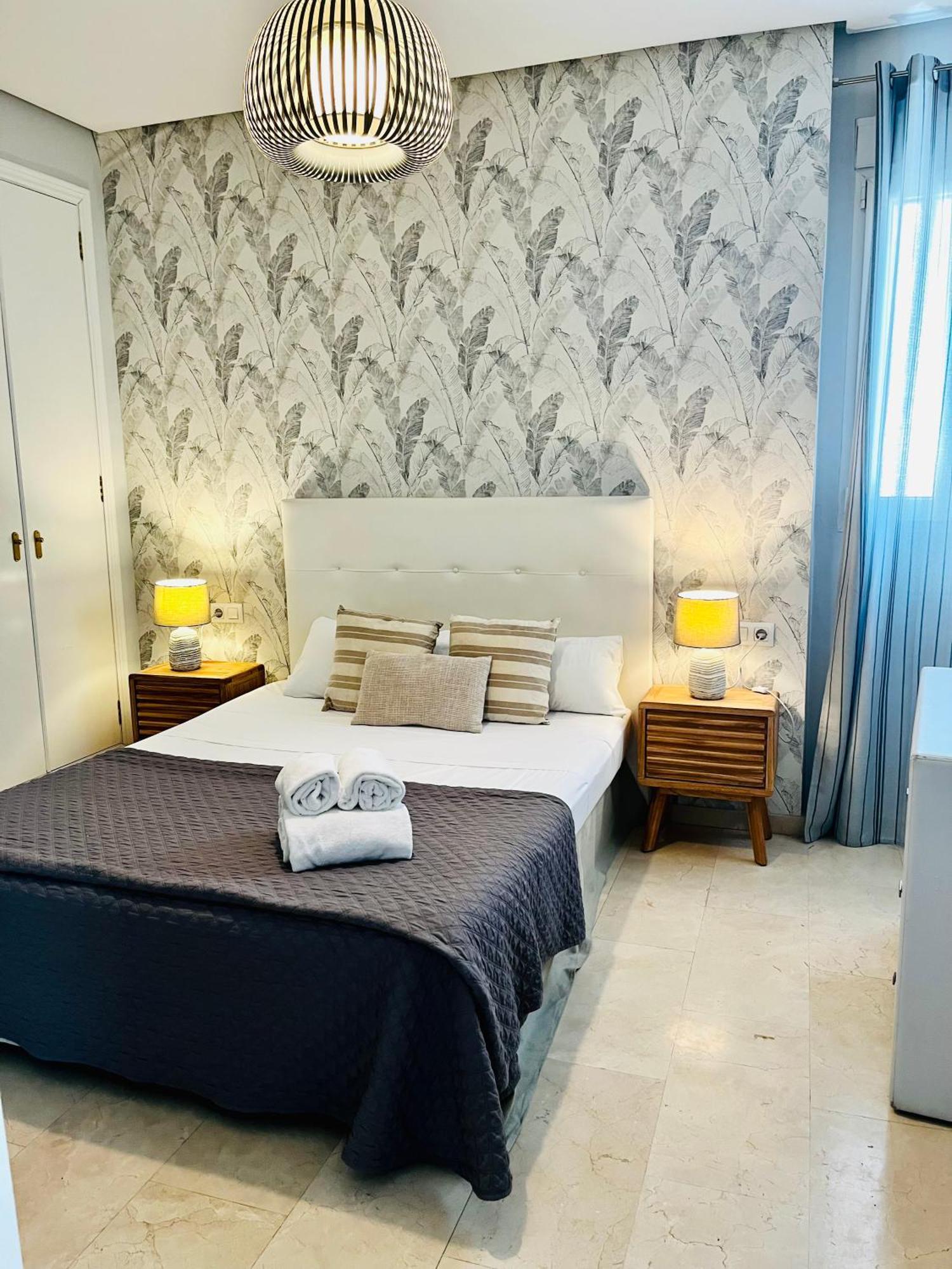 Ferienwohnung Travel Habitat Atico Calle Comedias Valencia Exterior foto